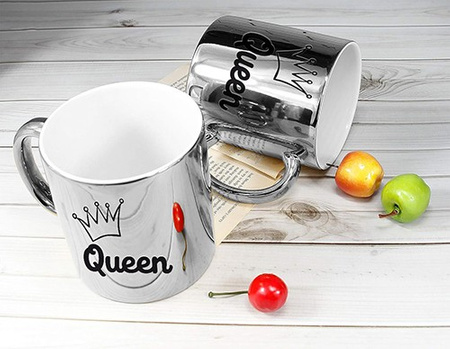 QUEEN silver mirror mug