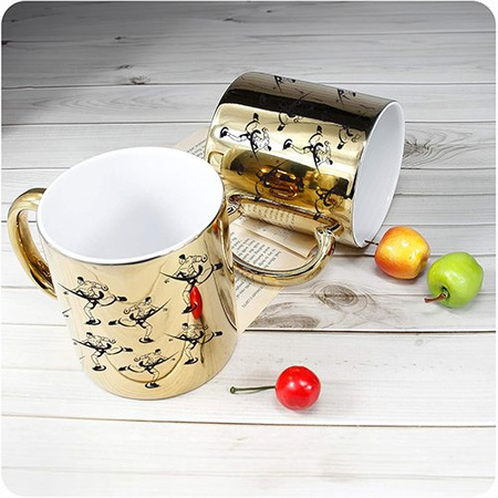 MUG FOR A DISC THROW COMPETITOR